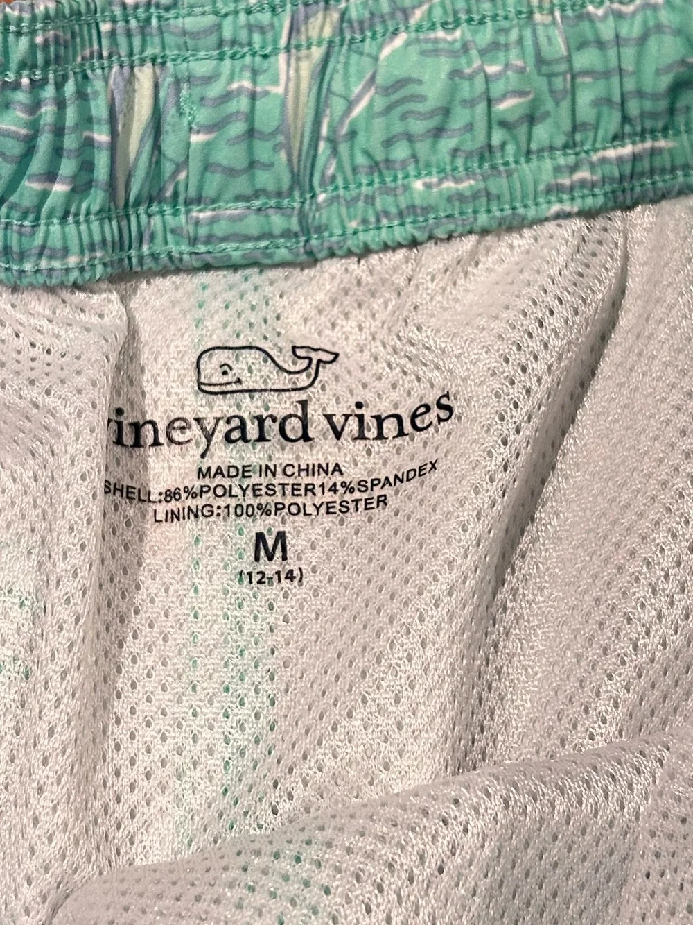 Vineyard vines teal sailboat swim trunks boys size 12 14